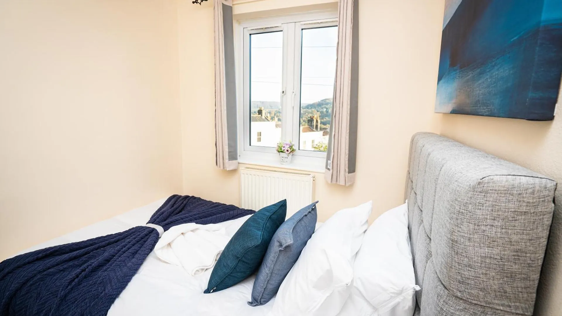Haven House Villa Bath 0*,