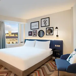 Hampton By Hilton Отель
