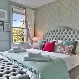 Catharine Place Holiday home